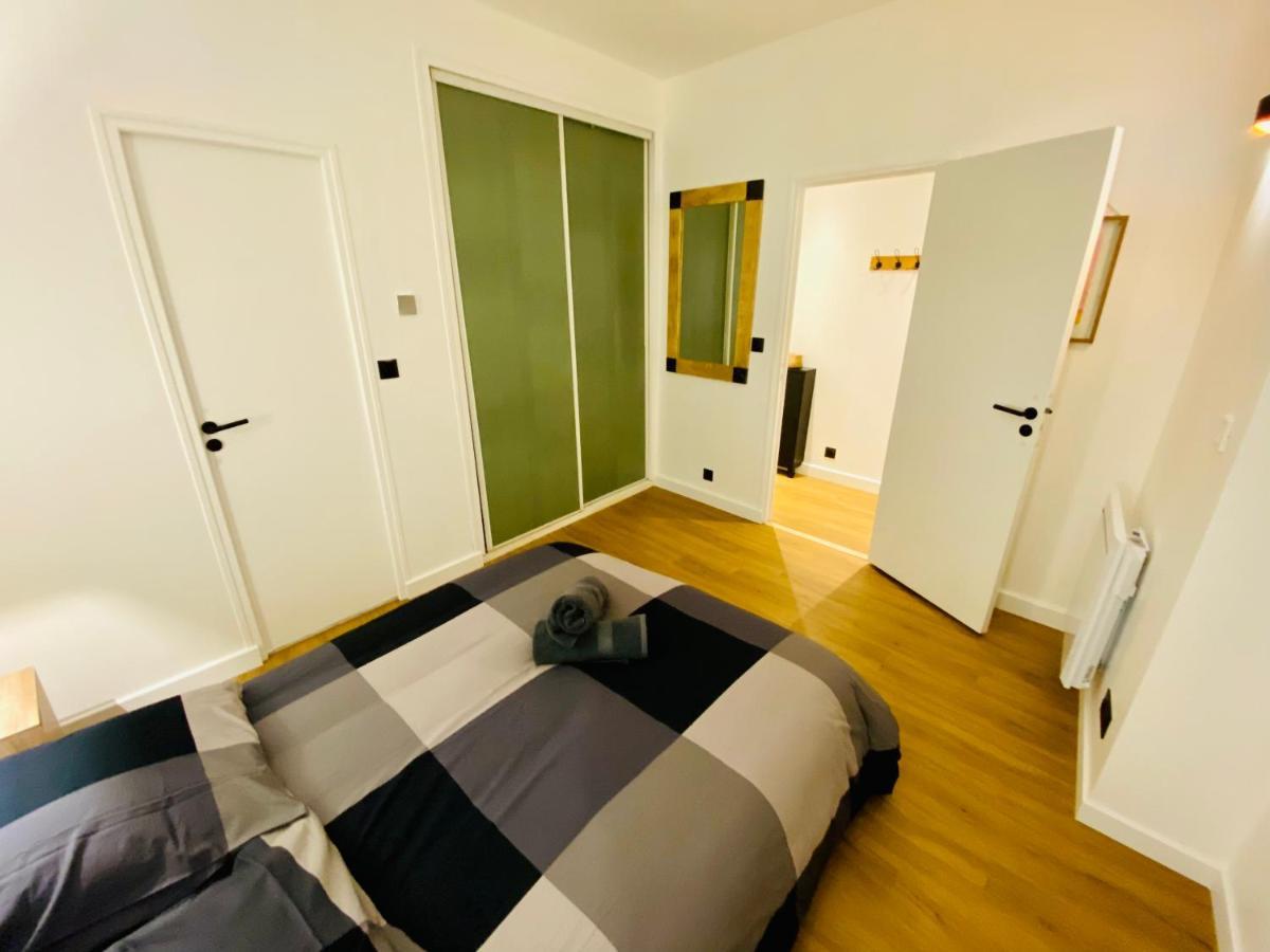 50M2 Flat In Heart Of Orleans - Canal Foot & Bein Екстер'єр фото